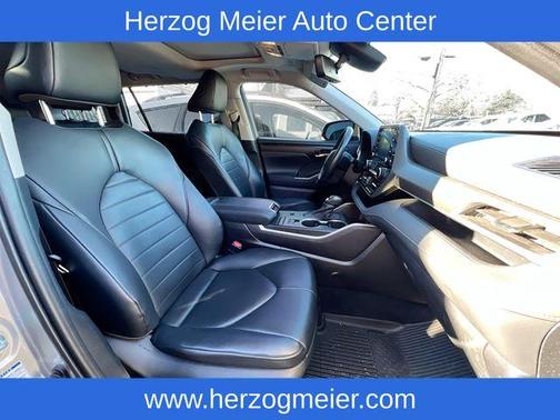 2020 Toyota Highlander Hybrid XLE