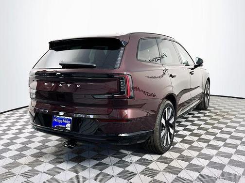 2025 Volvo EX90 Twin Motor Ultra
