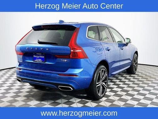 2019 Volvo XC60 Recharge Plug-In Hybrid T8 R-Design