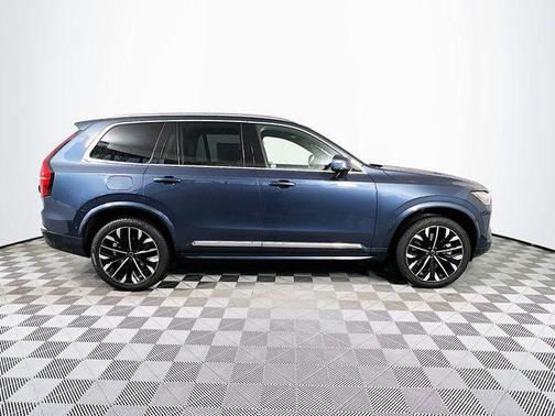 2026 Volvo XC90 Plug-In Hybrid T8 Plus 7-Seater