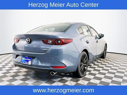 2025 Mazda Mazda3 2.5 S Carbon Edition