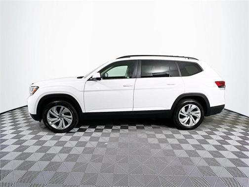 2022 Volkswagen Atlas 3.6L SE w/Technology