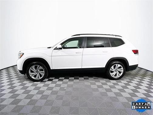 2022 Volkswagen Atlas 3.6L SE w/Technology