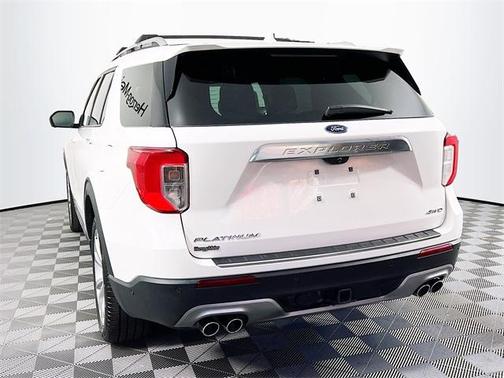2022 Ford Explorer Platinum