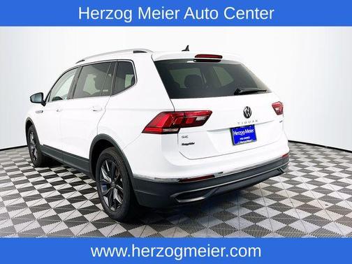 2024 Volkswagen Tiguan 2.0T SE