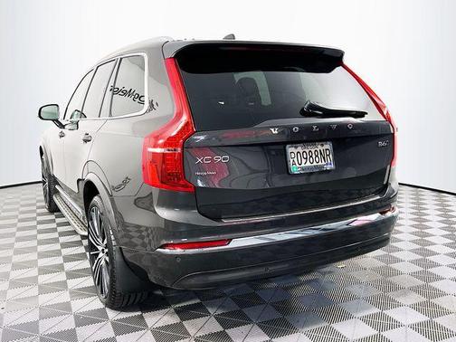 2024 Volvo XC90 B6 Plus Bright Theme 7-Seater