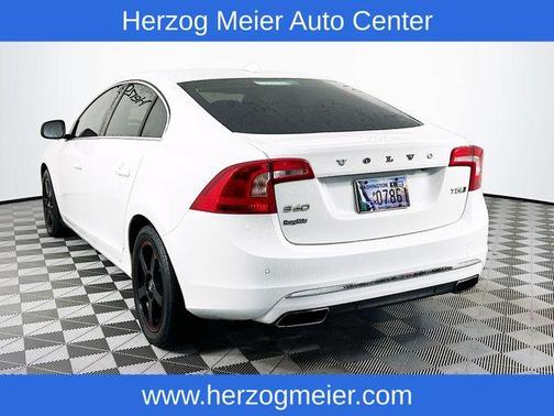 2016 Volvo S60 T5 Inscription Premier