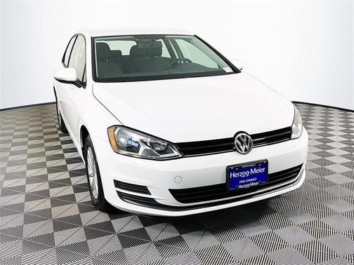 2016 Volkswagen Golf TSI S 2-Door
