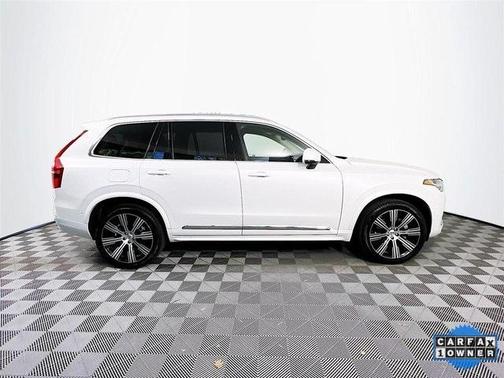 2024 Volvo XC90 B6 Ultimate Bright Theme 7-Seater