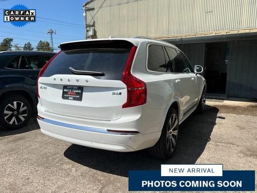 2024 Volvo XC90 B6 Ultimate Bright Theme 7-Seater