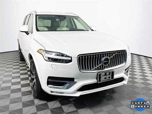 2024 Volvo XC90 B6 Ultimate Bright Theme 7-Seater