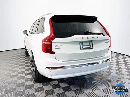 2024 Volvo XC90 B6 Ultimate Bright Theme 7-Seater