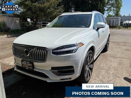 2024 Volvo XC90 B6 Ultimate Bright Theme 7-Seater
