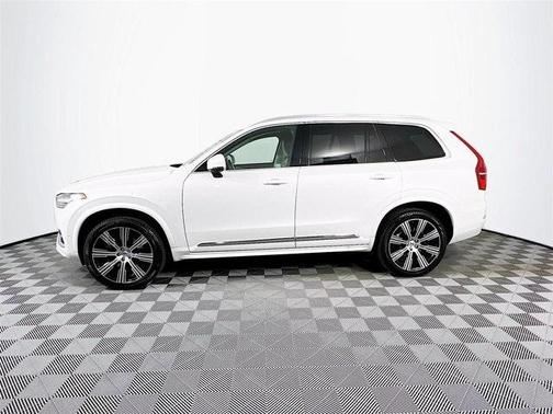 2024 Volvo XC90 B6 Ultimate Bright Theme 7-Seater
