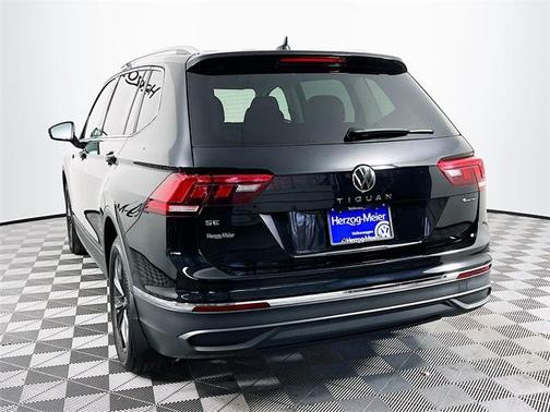 2024 Volkswagen Tiguan 2.0T SE