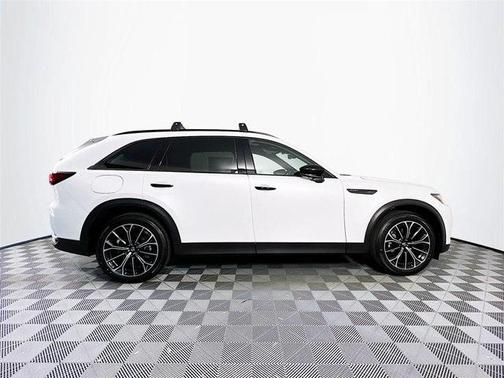 2025 Mazda CX-70 CX-70