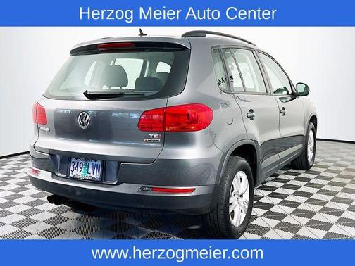 2016 Volkswagen Tiguan S