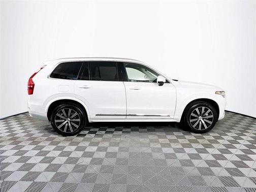 2025 Volvo XC90 B6 Plus 7-Seater