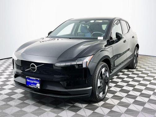 Onyx Black Metallic 2026 Volvo EX30 Twin Motor Plus