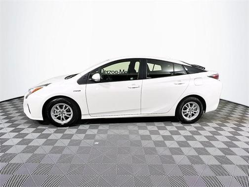 2016 Toyota Prius Two