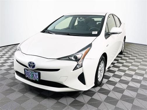 2016 Toyota Prius Two
