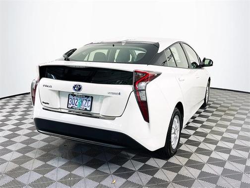 2016 Toyota Prius Two