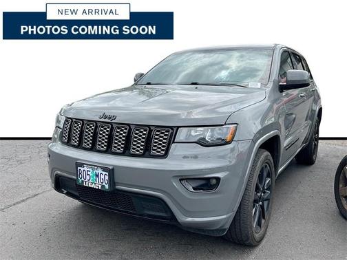 2020 Jeep Grand Cherokee Altitude