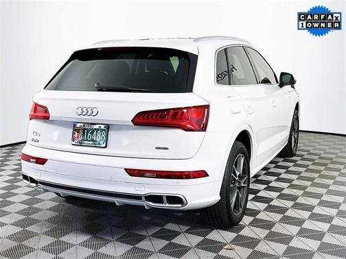 2020 Audi Q5 e 55 Premium