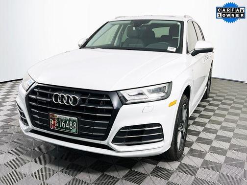2020 Audi Q5 e 55 Premium