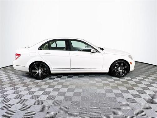 2011 Mercedes-Benz C-Class C 300