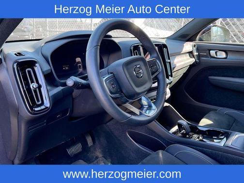 2023 Volvo XC40 Recharge Pure Electric Twin Ultimate