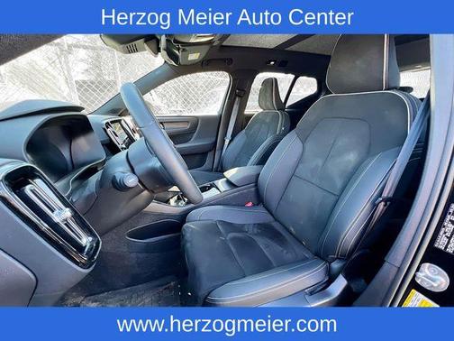 2023 Volvo XC40 Recharge Pure Electric Twin Ultimate