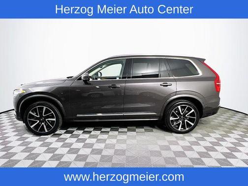2024 Volvo XC90 B6 Plus Bright Theme 6-Seater