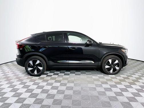 2024 Volvo C40 Recharge Pure Electric Twin Core