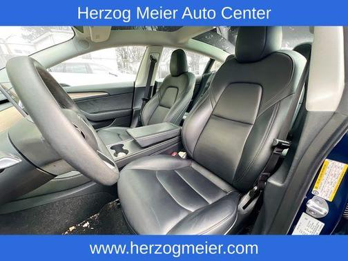 2023 Tesla Model 3 Base