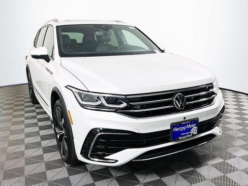 2024 Volkswagen Tiguan 2.0T SEL R-Line