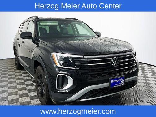 2025 Volkswagen Atlas 2.0T Peak Edition