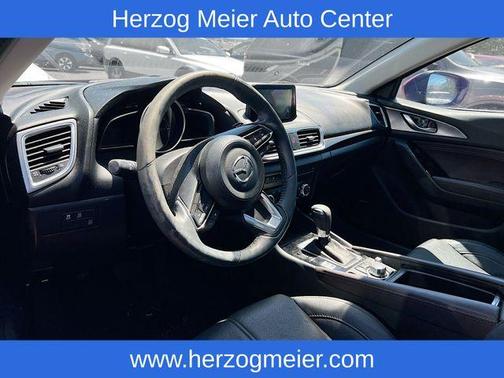 Soul Red Metallic 2017 Mazda Mazda3 Grand Touring