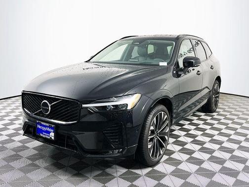 2026 Volvo XC60 B5 Ultra