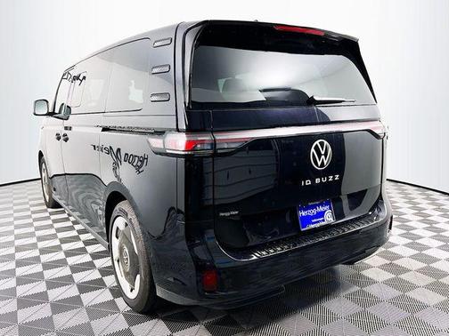 2025 Volkswagen ID. Buzz Pro S