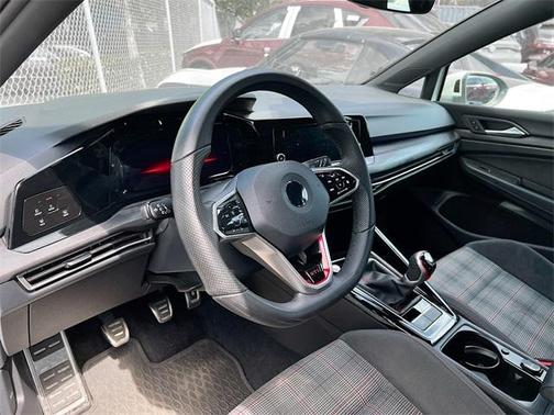 2023 Volkswagen Golf GTI 2.0T S