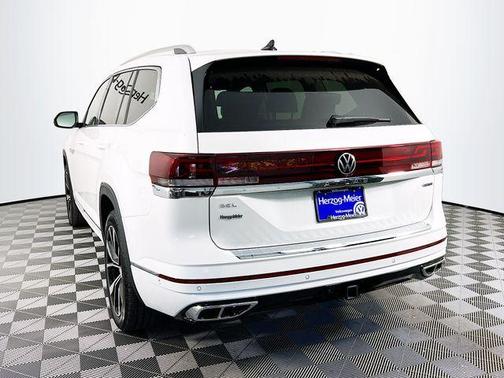 2025 Volkswagen Atlas 2.0T SEL Premium R-Line