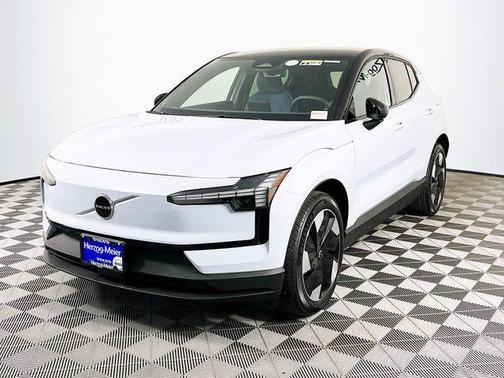 Cloud 9 White 2026 Volvo EX30 Twin Motor Plus