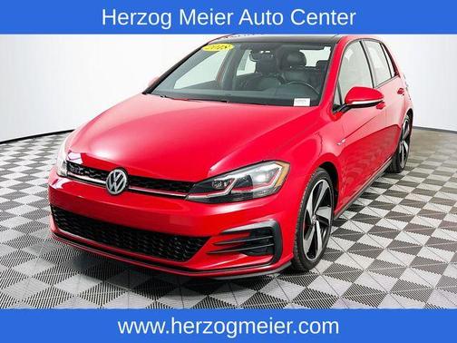 Tornado Red 2018 Volkswagen Golf GTI 2.0T SE 4-Door