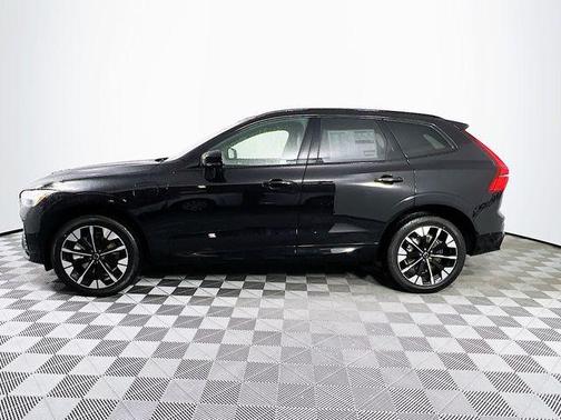2026 Volvo XC60 Plug-In Hybrid T8 Plus