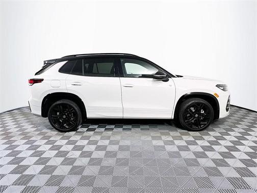 2025 Volkswagen Tiguan 2.0T SE R-Line Black