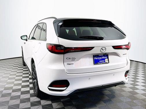 2025 Mazda CX-70 CX-70