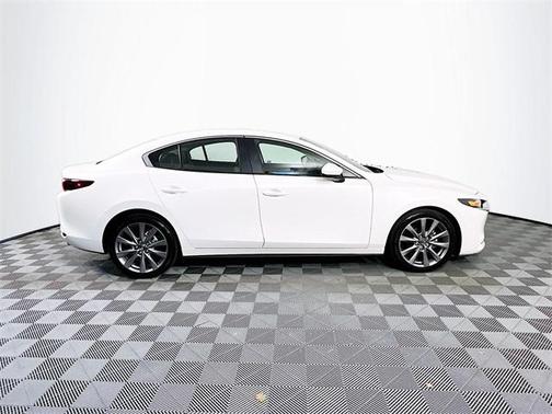 2022 Mazda Mazda3 FWD w/Select Package