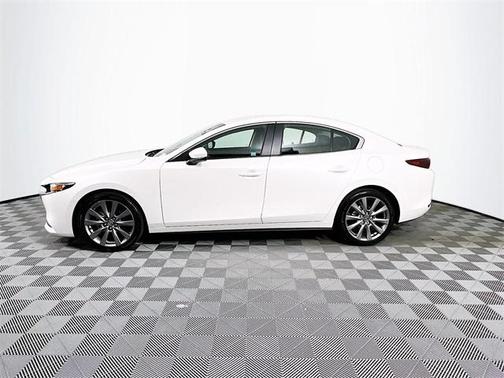 2022 Mazda Mazda3 FWD w/Select Package