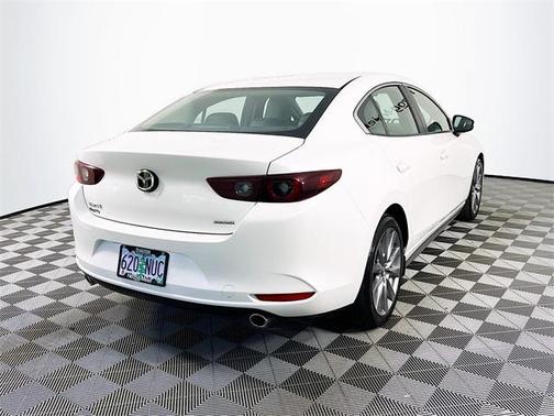 2022 Mazda Mazda3 FWD w/Select Package